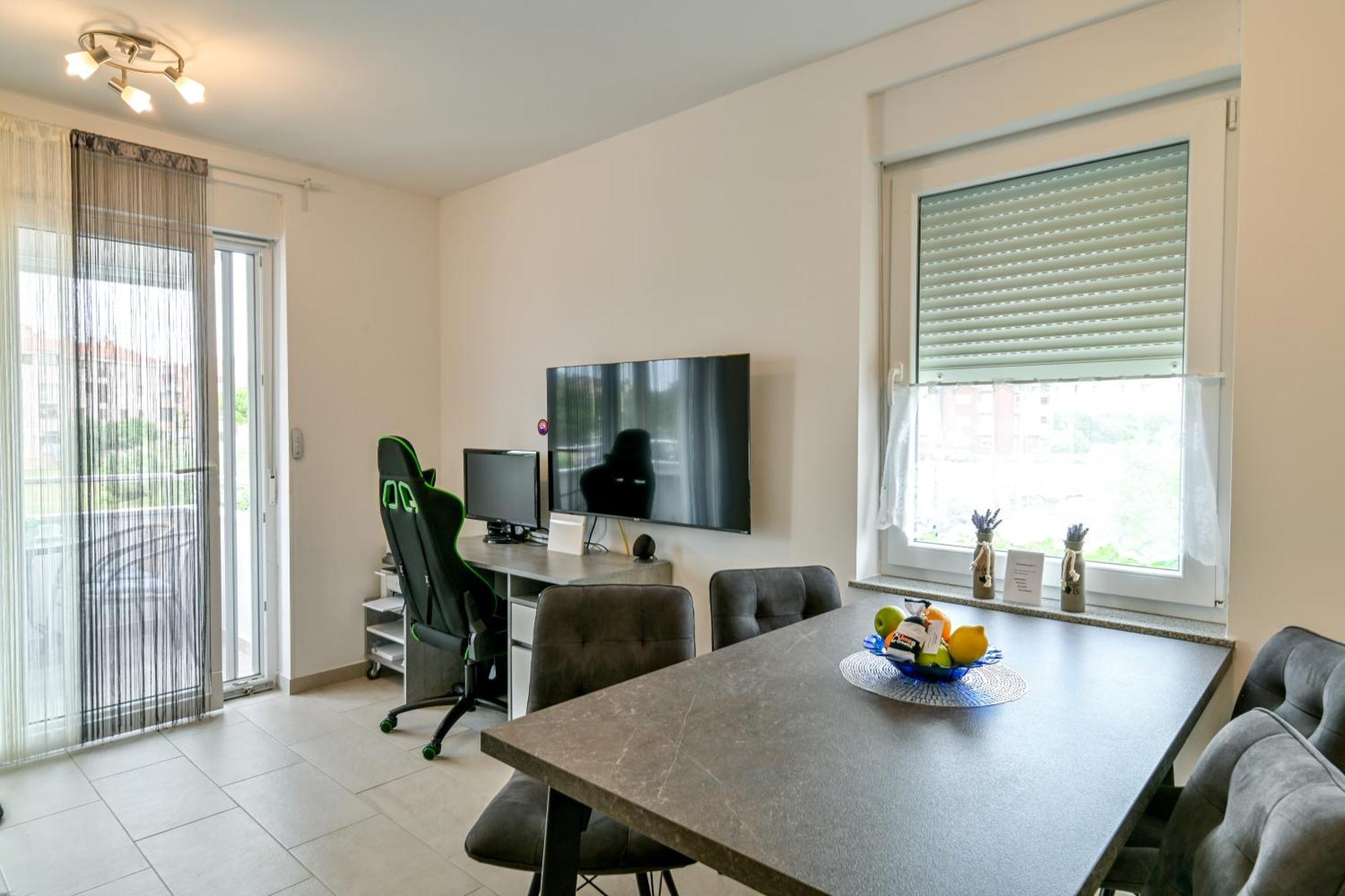 Apartment Uma أوماغ المظهر الخارجي الصورة