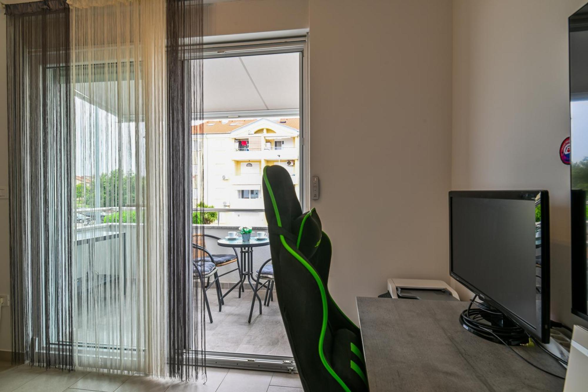Apartment Uma أوماغ المظهر الخارجي الصورة