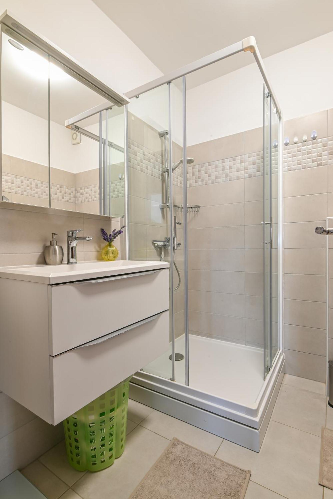 Apartment Uma أوماغ المظهر الخارجي الصورة